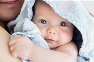 Neun natürliche Hautpflege-Tipps für Babys