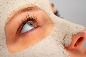 Gesichtsmasken selber machen mit natürlichen Zutaten