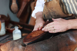 Schweizer Schuhmacher: Von Tradition und Leidenschaft