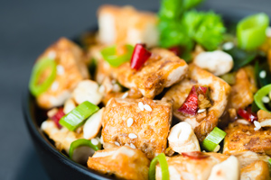 Mit diesen Tipps vom Profikoch bereiten Sie Tofu richtig zu!