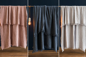 Wir verlosen 3 kuschelige Decken aus Bio-Baumwolle für je 90.–
