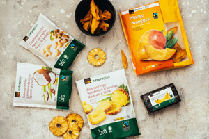 Bleiben Sie fair unterwegs! Wir verlosen 10 Fairtrade-Snackpakete