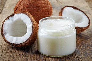 Haut und Haare natürlich pflegen mit Kokosöl
