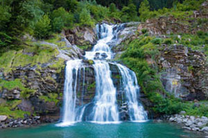 Wilde Naturwunder: Die schönsten Wasserfälle der Schweiz