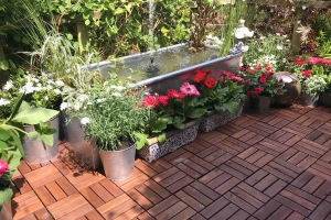 So gestaltest du einen Balkongarten
