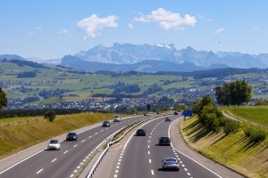 Autobahn-Referendum entfacht hitzige Debatte