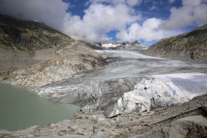 Gletscherschmelze gibt Pass erstmals seit 2000 Jahren frei