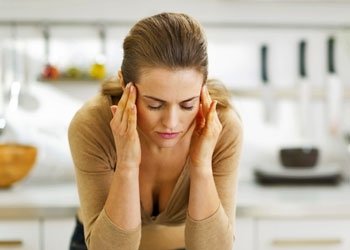 Diese Hausmittel gegen Kopfschmerzen verschaffen Linderung