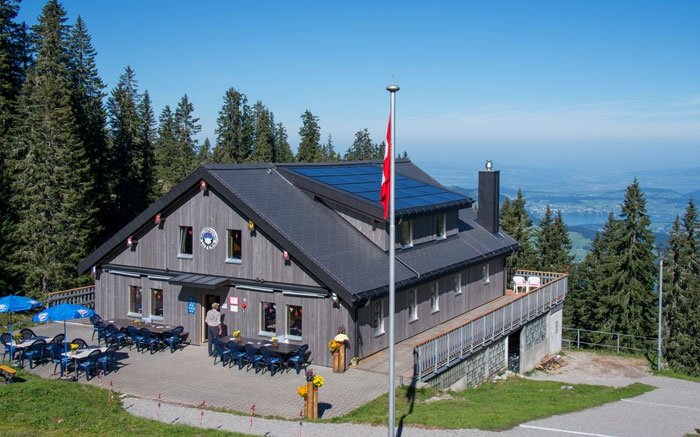 Naturfreundehaus Röthen: Aussicht in die Berge rund um Luzern