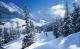 Winterwanderwege in der Jungfrau Region: 100 Kilometer Pfade inmitten imposanter Schneelandschaft