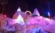 Eispaläste jedes Jahr neu aufbauen: Bei Schwarzsee eine Zauberwelt erkunden