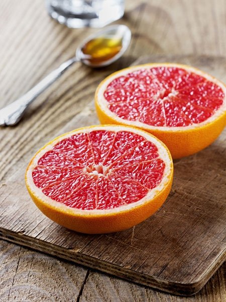 Mit Grapefruit gegen Erkältung: Eine heilende Winterfrucht