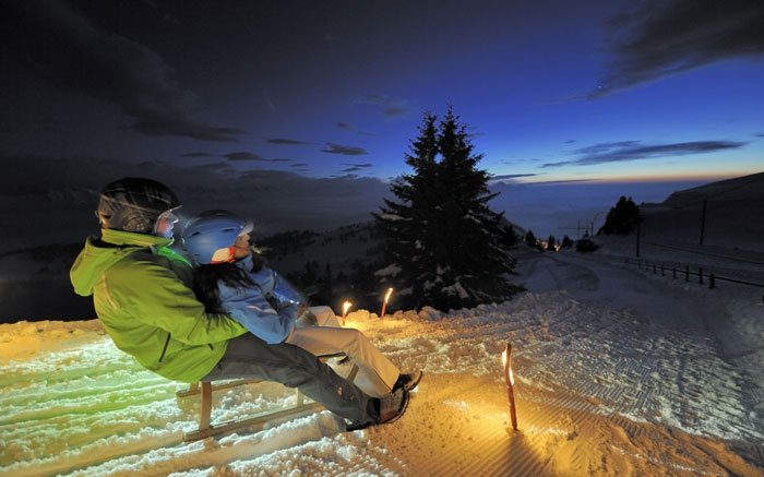 Nachtschlitteln auf der Rigi: Im Mondschein einzigartige Aussicht auf die Alpen geniessen