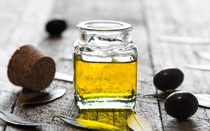 Intensive Haarkur selber machen aus Olivenöl