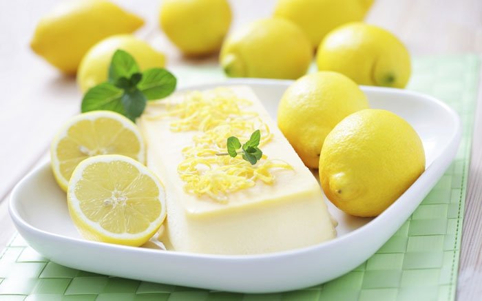 Glace selber machen: Süss-Saures Zitronenparfait