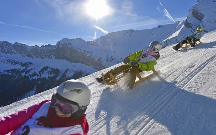 Ab in den Schnee: Schlitteln in der Zentralschweiz auf der Klewenalp