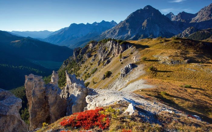 Auf wilden Pfaden wandern im einzigen Nationalpark der Schweiz