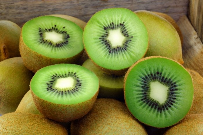 Exotische Früchte: Kiwi