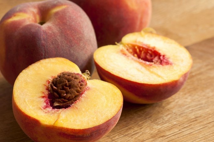 Exotische Früchte: Pfirsiche