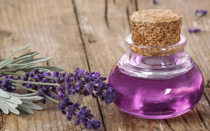 Aromatherapien mit Lavendel lässt Sie natürlich runterfahren