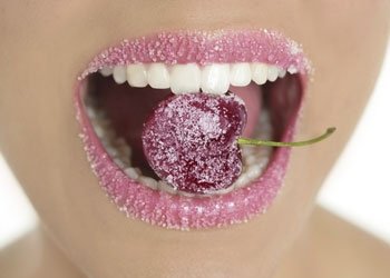 Zum Anbeissen: Welche Lippenpflege wirklich hilft