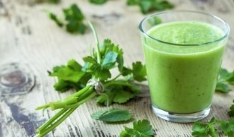 Power aus dem Mixer: Einfache Rezepte für gesunde grüne Smoothies
