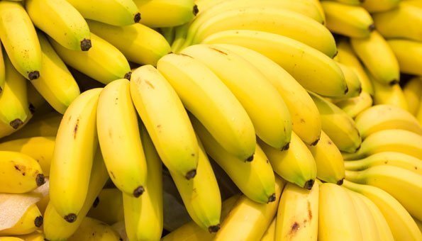 Grün gepflückt und weit gereist: So gesund sind Bananen wirklich