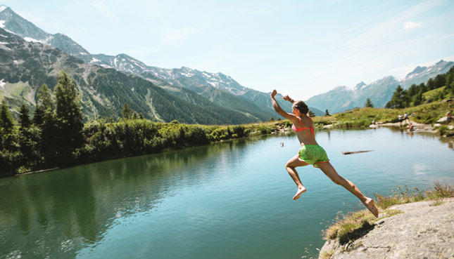 Das sind die 14 schönsten Badeseen der Schweiz