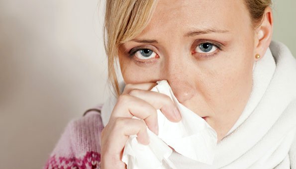 Symptome einer Grippe und Grippe-Hausmittel, die helfen