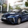 Erstmals serienmässig mit Wasserstoff fährt der Toyota Mirai
