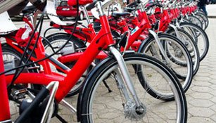 Elektrovelos: TCS gibt Tipps zum E-Bike-Kauf