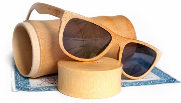 Wie der Namen schon darauf hinweist, sind die «Bambuya-Brillen» aus Bambus designt.