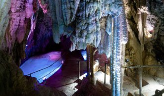 Die schönsten Höhlen und Grotten der Schweiz entdecken