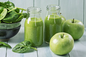 Herrlich frisch: 3 gesunde Apfel-Smoothies für jeden Geschmack